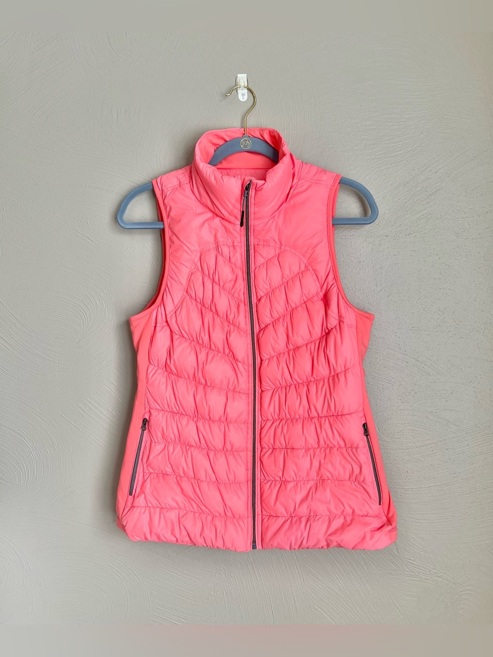 Tangerine Women’s Coral Quilted Puffer Vest